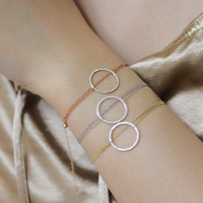 Halo chain diamond necklace